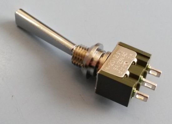 Picture of Spektrum SPMR52000 Switch SPDT LONG FLAT DX8