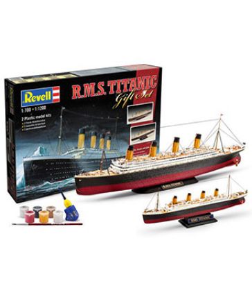 Picture of Revell RV05727 Titanic Gift Set 2 x Models- Special Edition