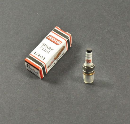 Picture of Rcexl IRSPA-ME81/4-32 ME8 Iridium Spark Plug