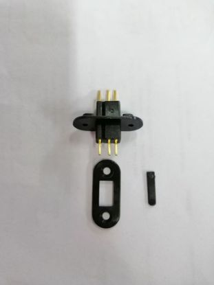 Picture of Rcexl Rce-3005 Dans 3 Pin Connector (1 pair with bracket)