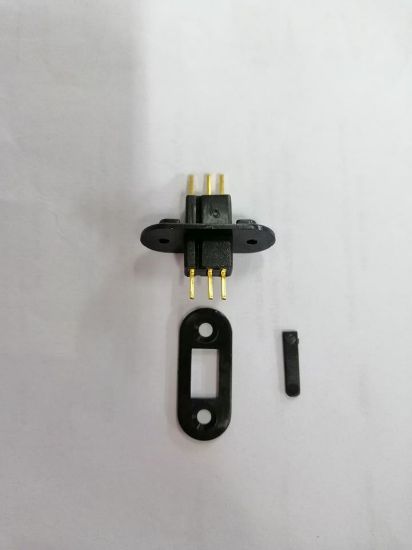 Picture of Rcexl Rce-3005 Dans 3 Pin Connector (1 pair with bracket)