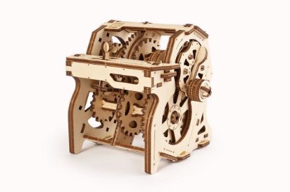 Picture of UGEARS 121065 Gearbox- educational mechanical model kit