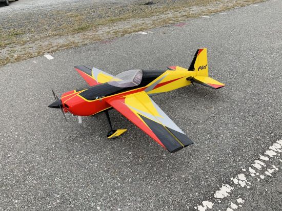 Picture of Pilot-RC Slick – 84″ (2.13m) Colour 01