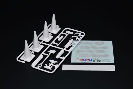 Picture of Tamiya 56558 Scale RC Accessory Set- (4 Cones, shovel, brush & fire extinguisher)